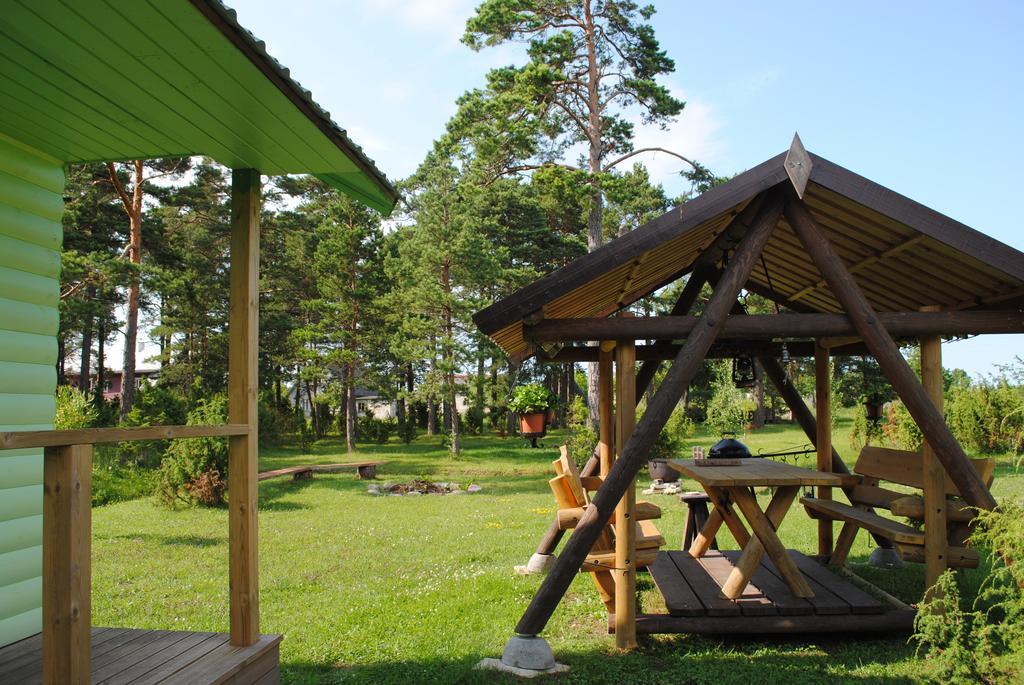 Kuivastujaani Hotel Bilik gambar