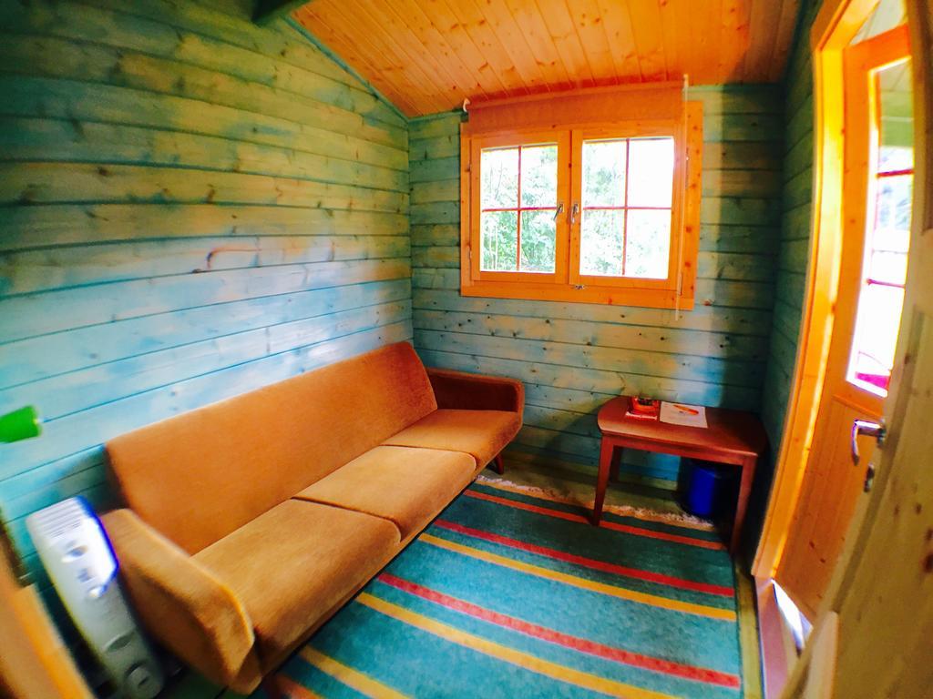 Kuivastujaani Hotel Luaran gambar