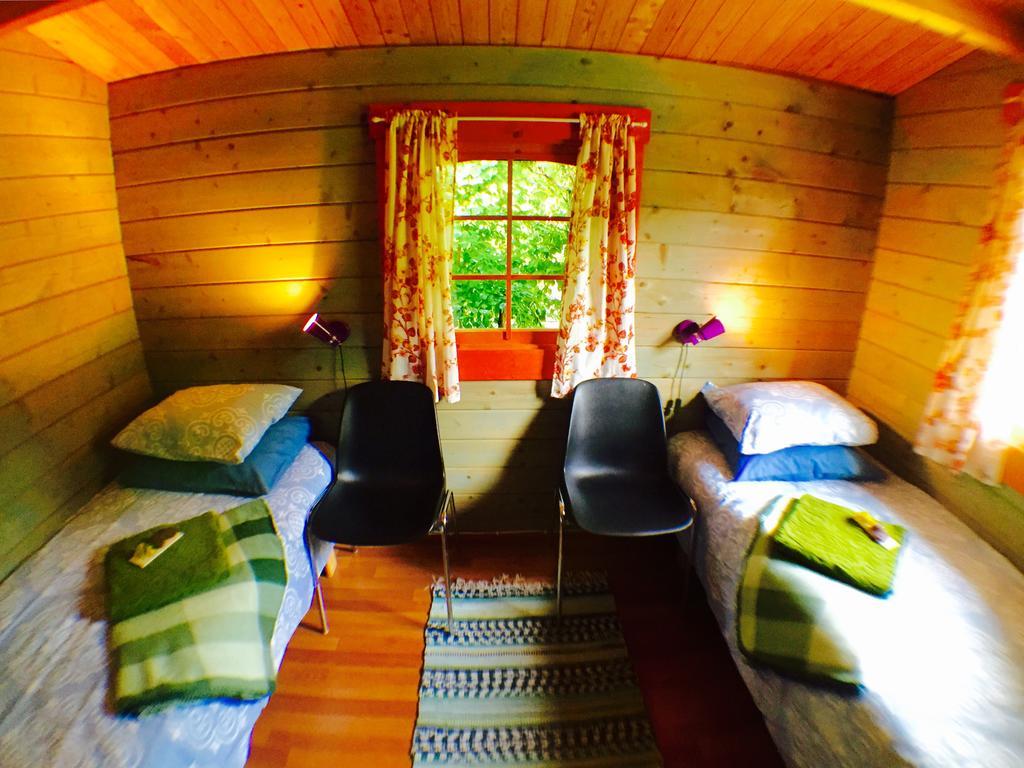 Kuivastujaani Hotel Luaran gambar